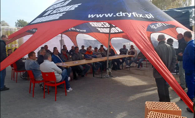 Wiosenna edycja Mobilnego Centrum Szkoleniowego Porotherm DRYFIX